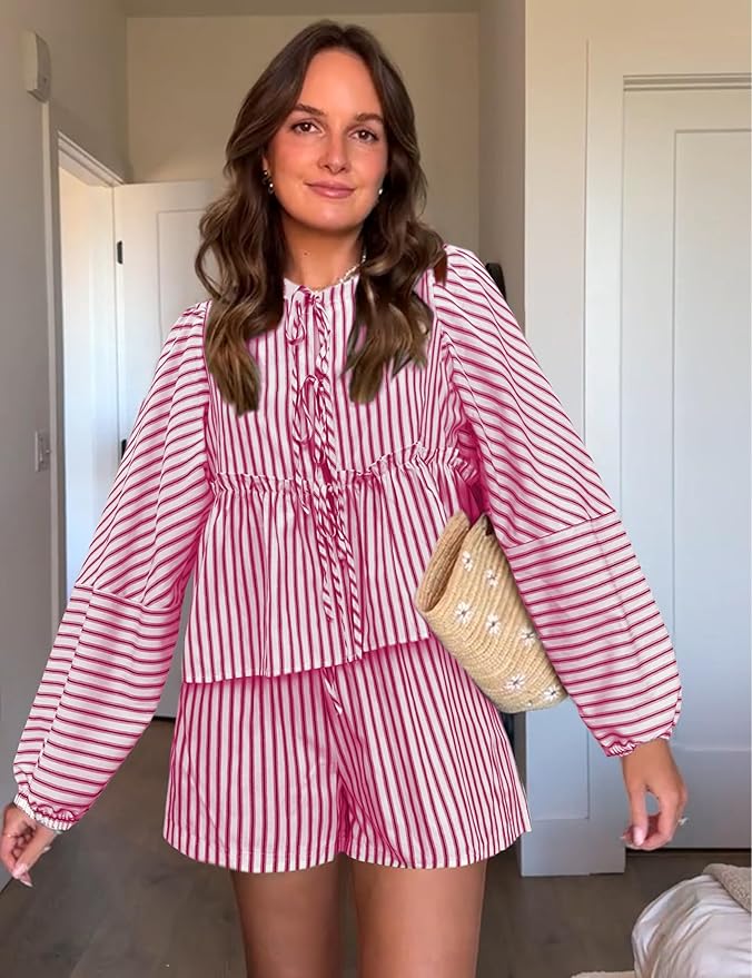 Zweiteiliges Sommeroutfit Damen | Gestreift & Romantisch