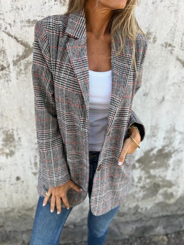 Basia – Stilvoller Winter Blazer Im Karomuster