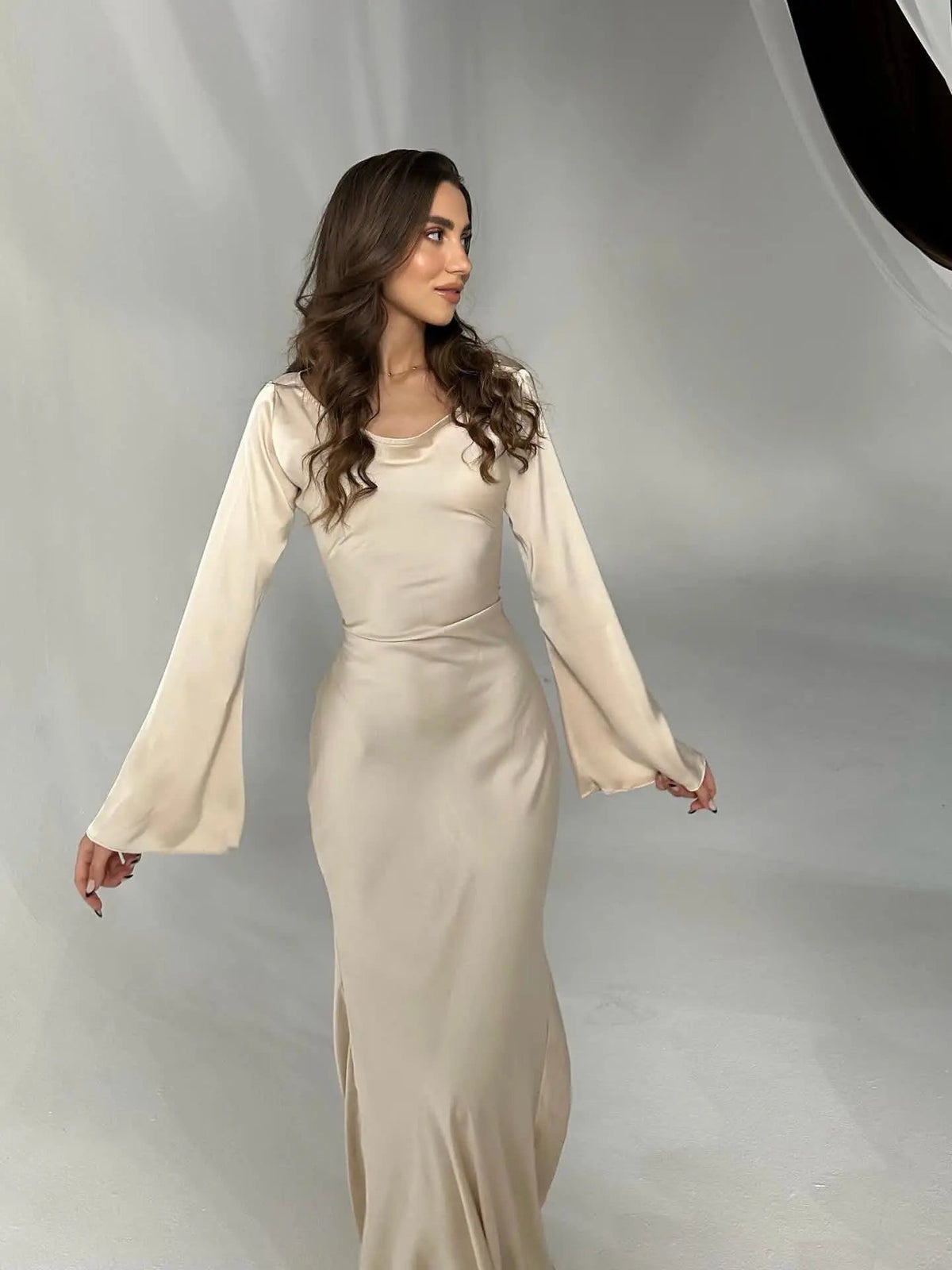 Adelgunde | Damen Langarm Maxikleid mit eleganter Silhouette