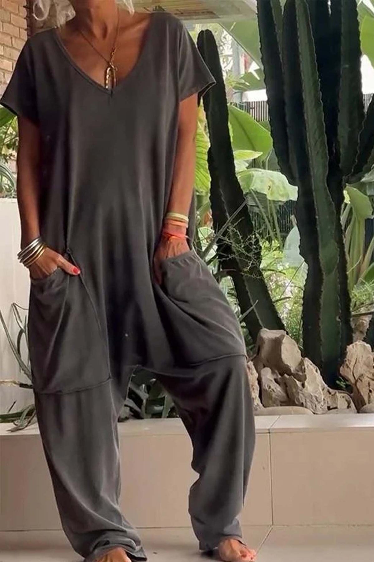 Amira | Damen V Ausschnitt Kurze Ärmel Jumpsuit