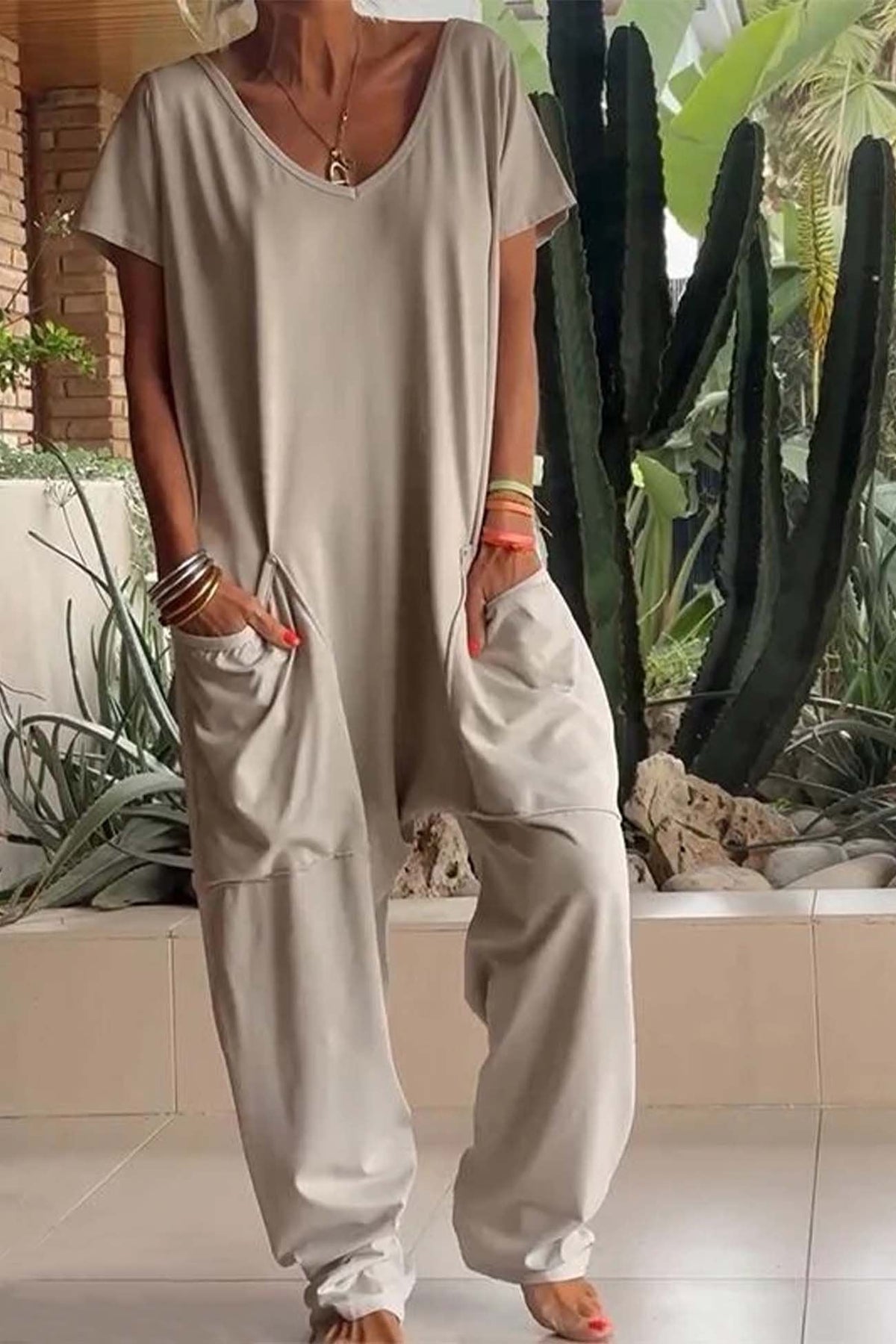 Amira | Damen V Ausschnitt Kurze Ärmel Jumpsuit