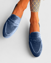 Blau