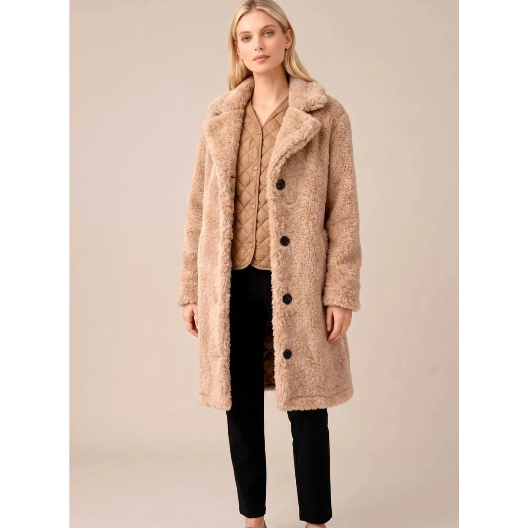 Auguste | Damen Winterjacke mit Teddy-Oberfläche, Kragen und Knöpfen