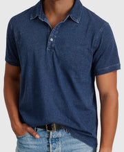 Marineblau