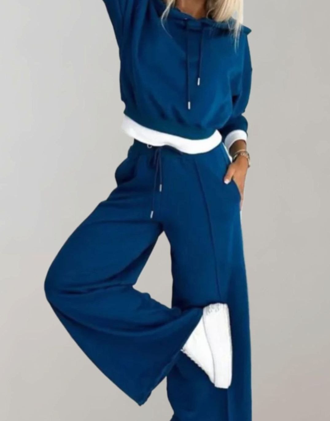 Emilia | Damen Freizeit Hoodie Jogginganzug Set Crop Kapuzenpullover Weite Hose
