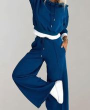 Blau