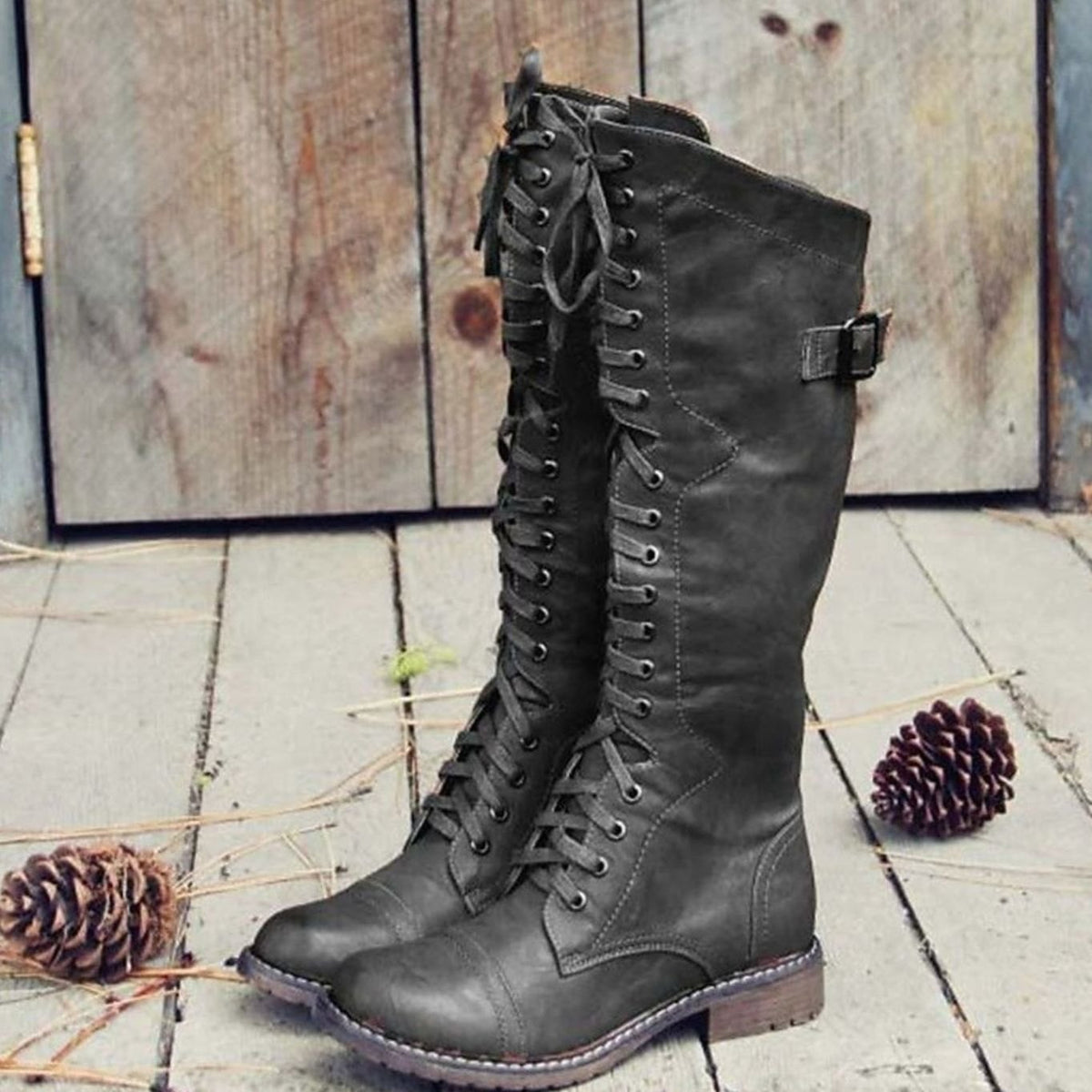 Emilia | Damen Kniehohe Schnürstiefel im Reitstil Profilsohle Wadenstiefel