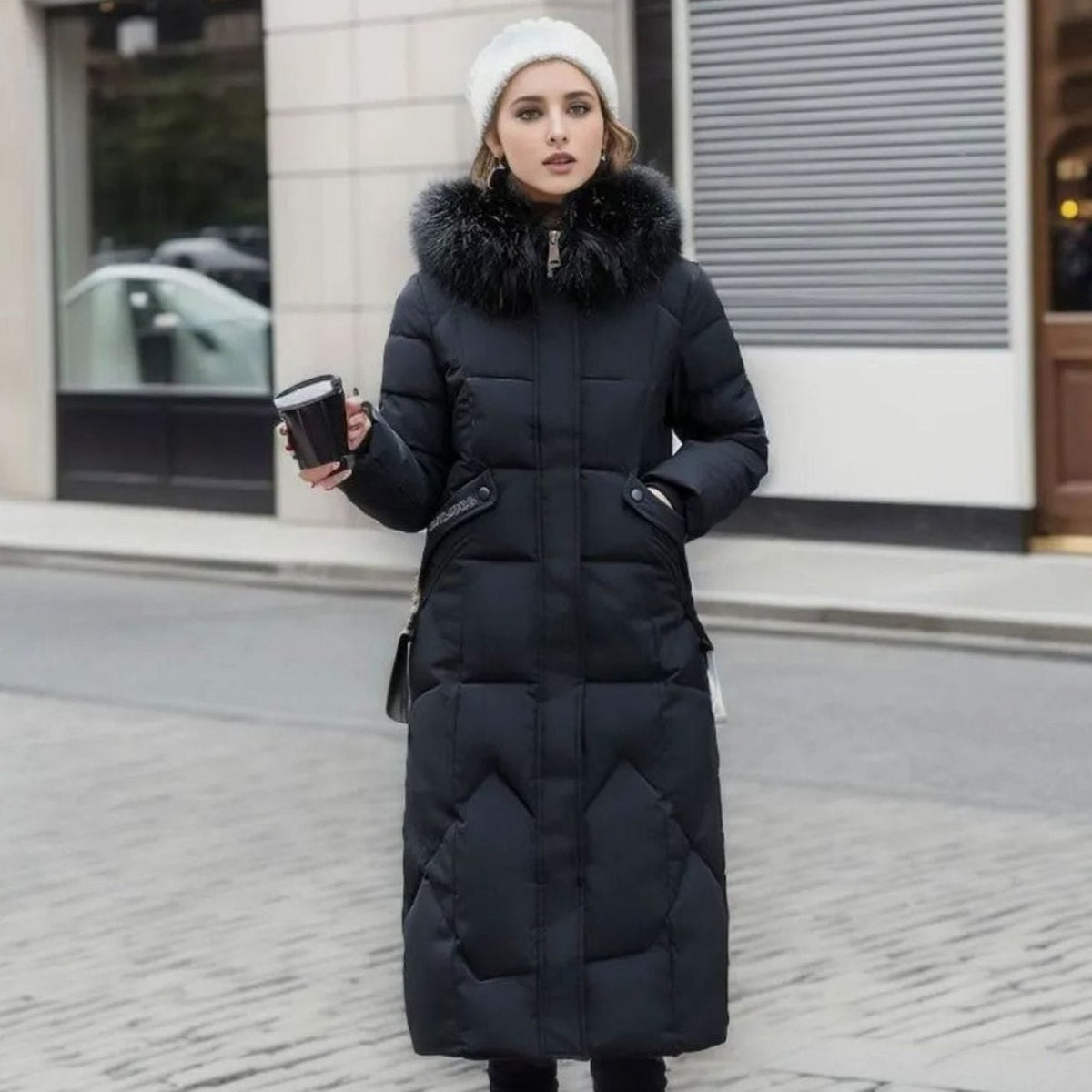 Clara | Damen Langer Daunen-Steppmantel mit Kragen Fellkapuze Wintermantel