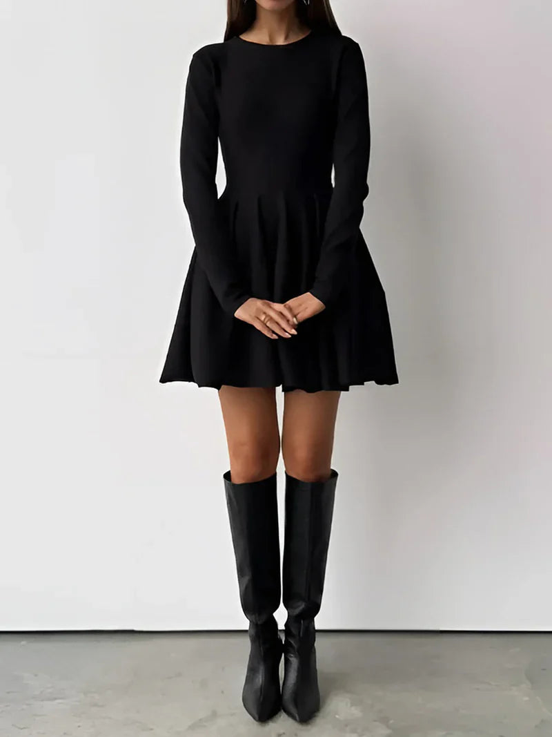 Damen Minikleid mit langen Ärmeln, Rundhalsausschnitt und ausgestelltem Rock
