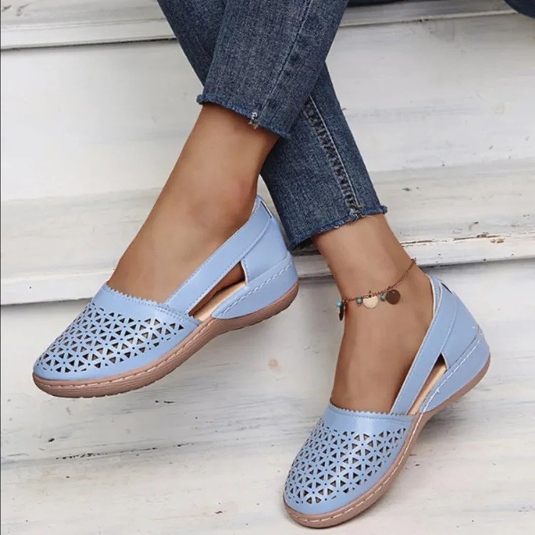 Elfriede | Damen Orthopädische Slip-On Schuhe Gelocht