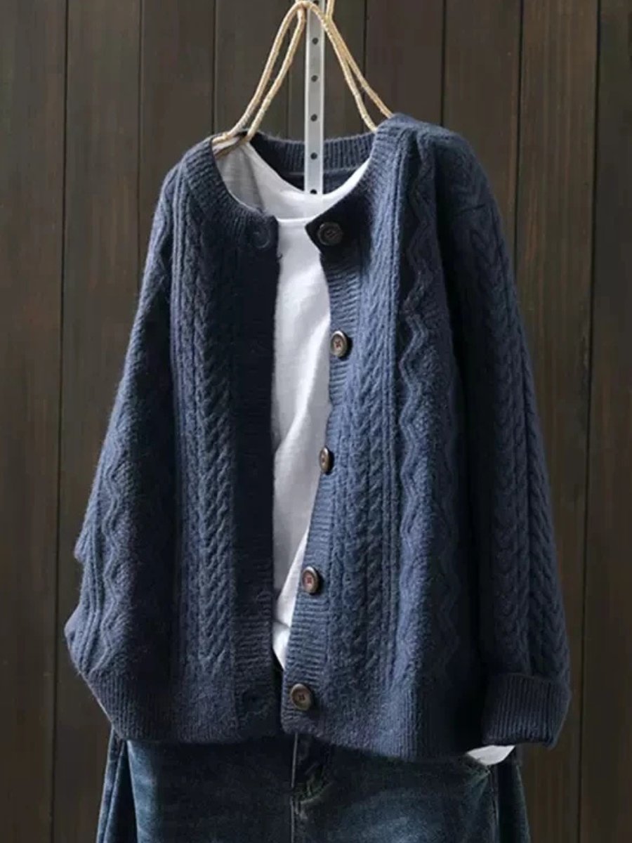 Leonie | Damen Oversized Zopfmuster Cardigan mit Knopfleiste