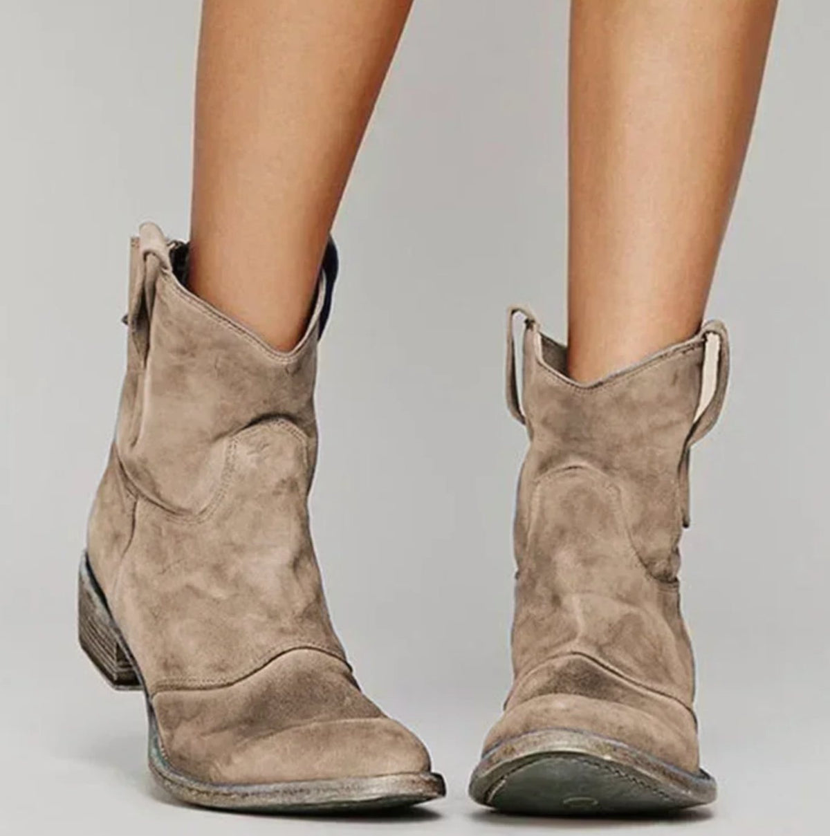 Leonie | Damen Wildleder-Westernstiefel für einen stilvollen Look mit niedrigem Absatz