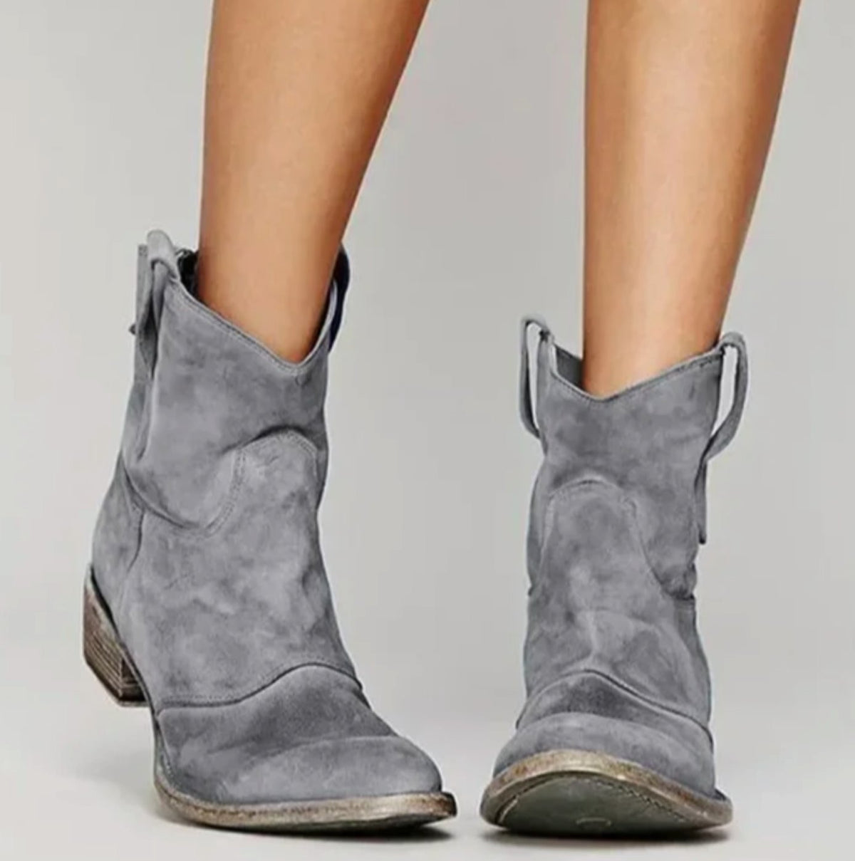 Leonie | Damen Wildleder-Westernstiefel für einen stilvollen Look mit niedrigem Absatz