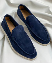 Marineblau