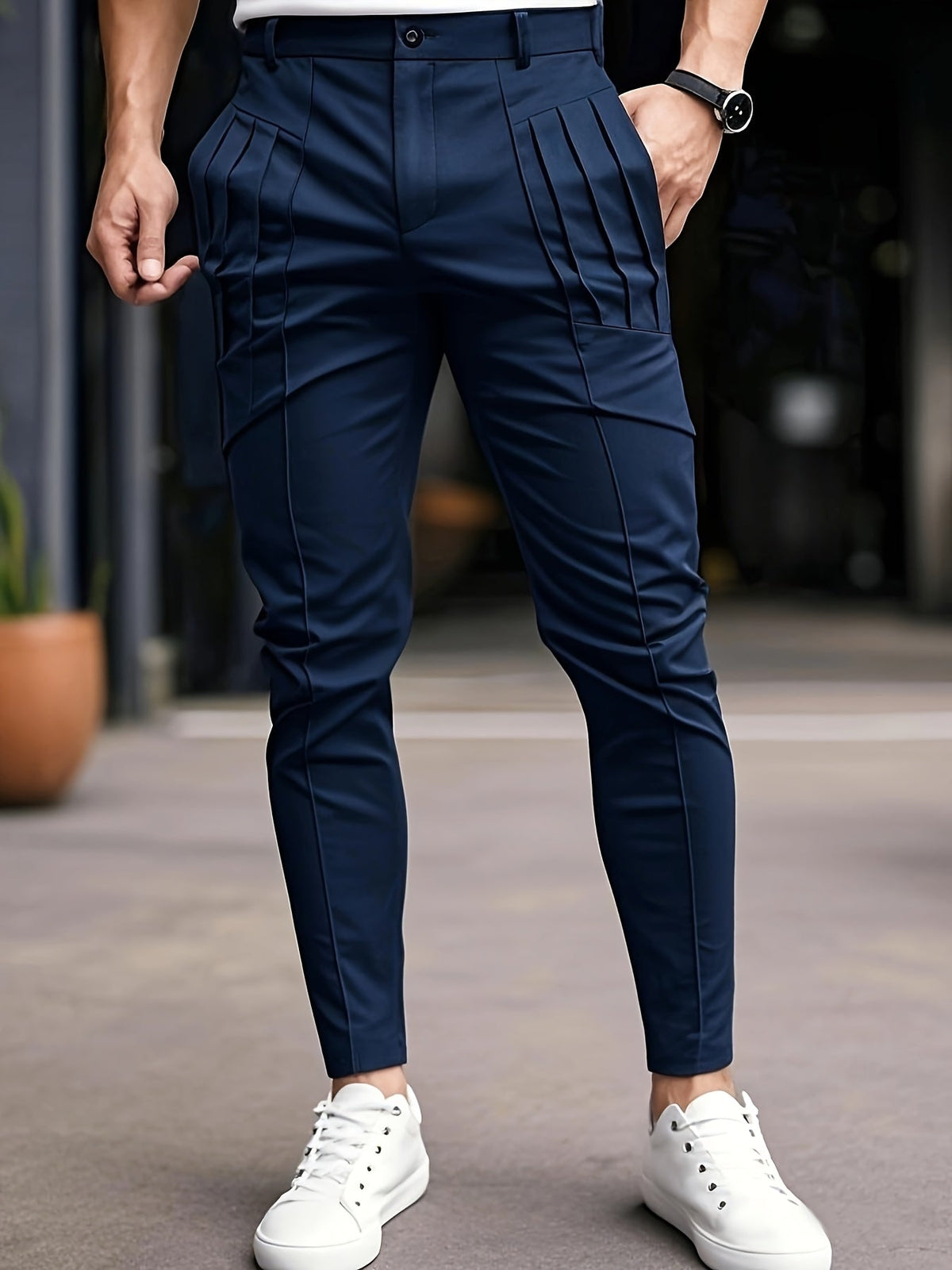 Alexey - Lässige Schlanke Passform Hose Mit Bundfalten Und Schräg Eingesetzten Taschen