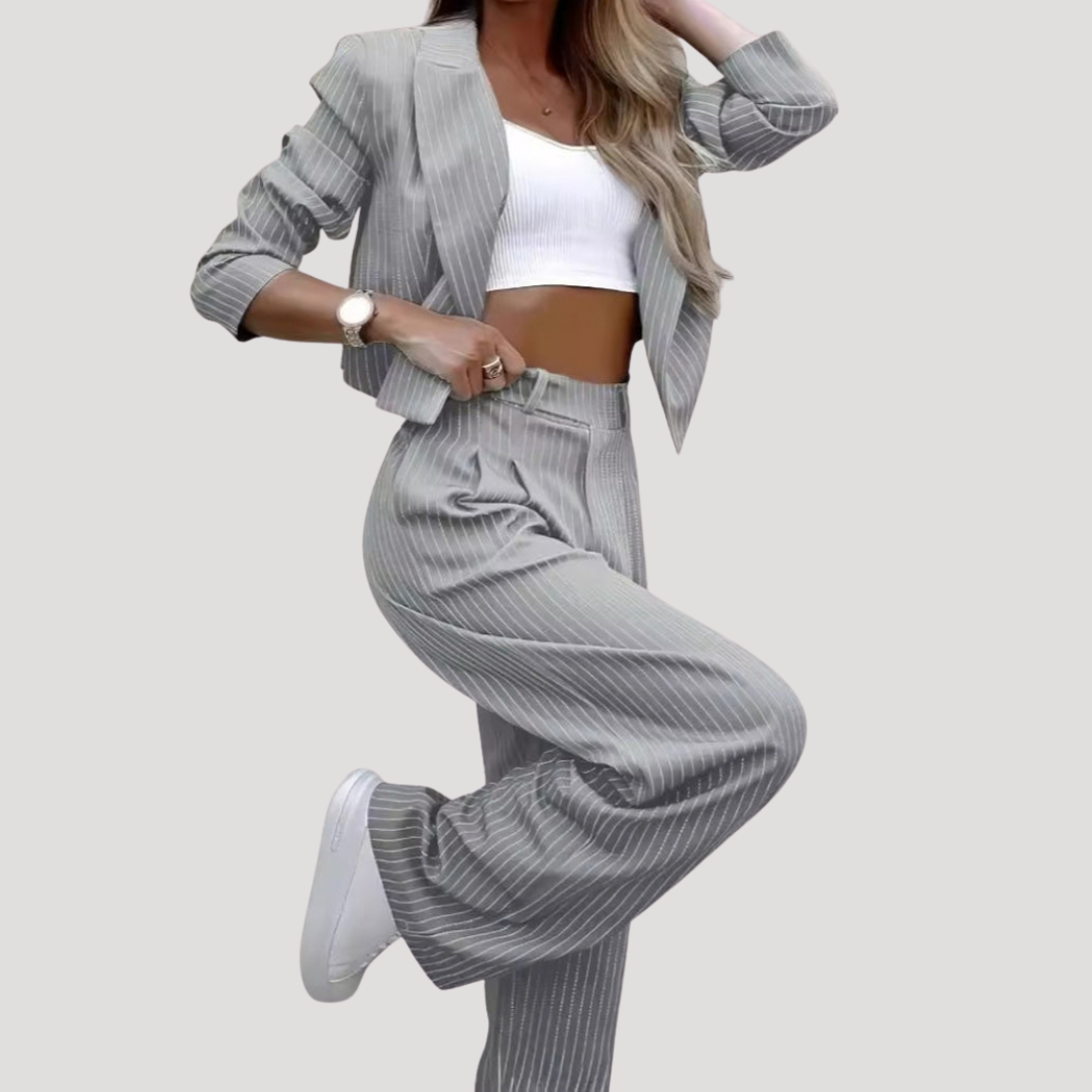 Greta | Damen Nadelstreifen Zweiteiler Blazer Set