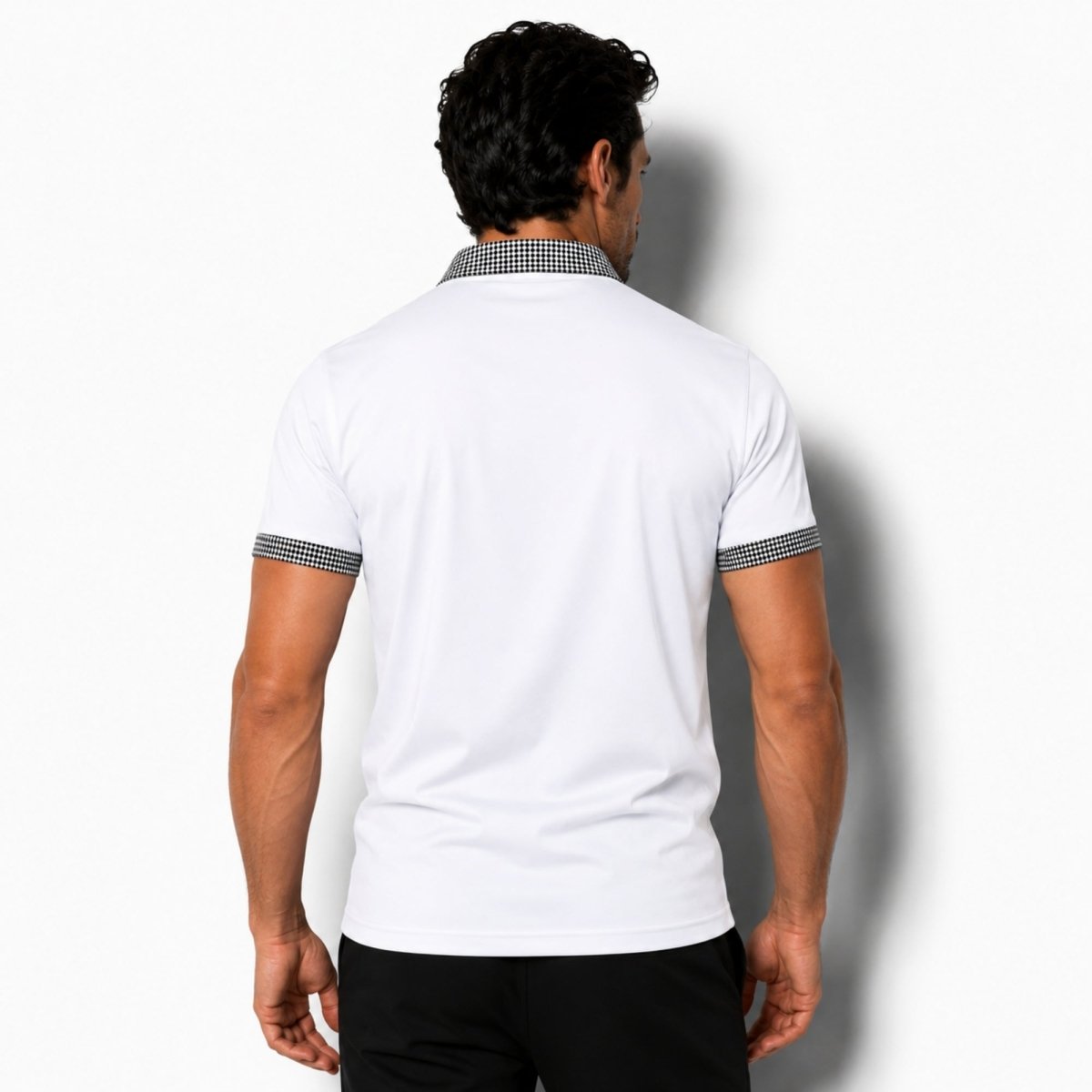 Herren-Kurzarm-Poloshirt mit gemustertem Besatz