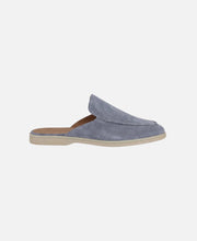 Babyblau