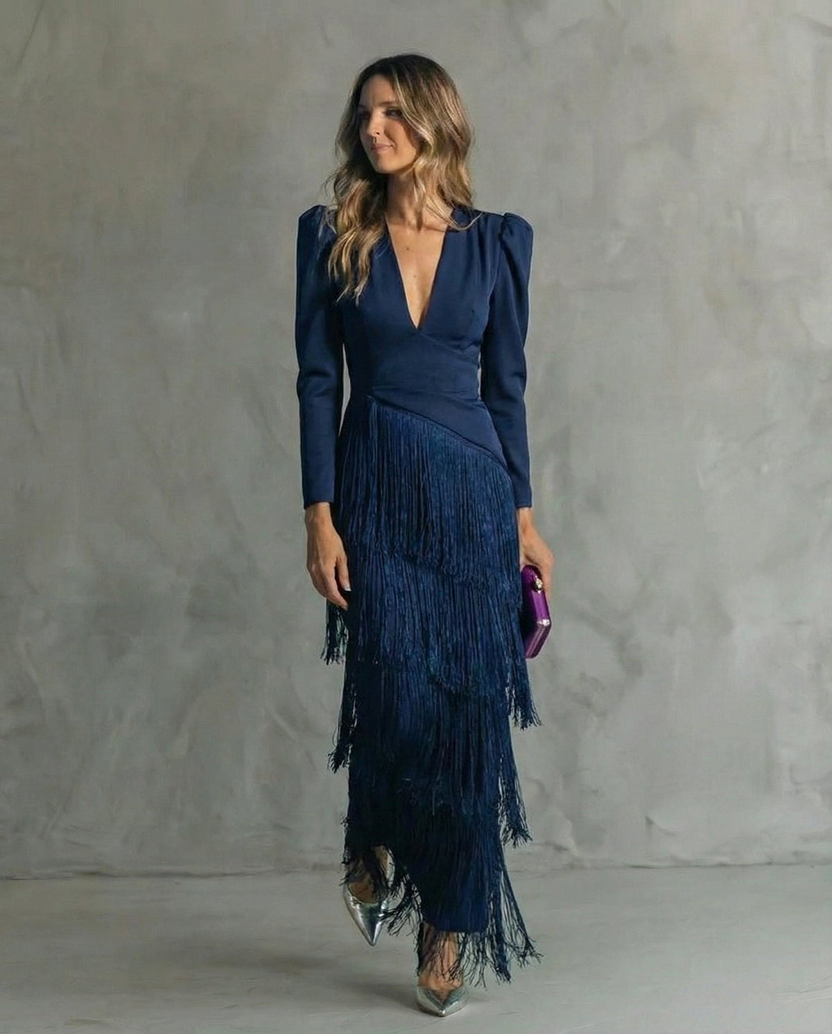 Nipuni - Elegantes Kleid Mit Fransenärmeln