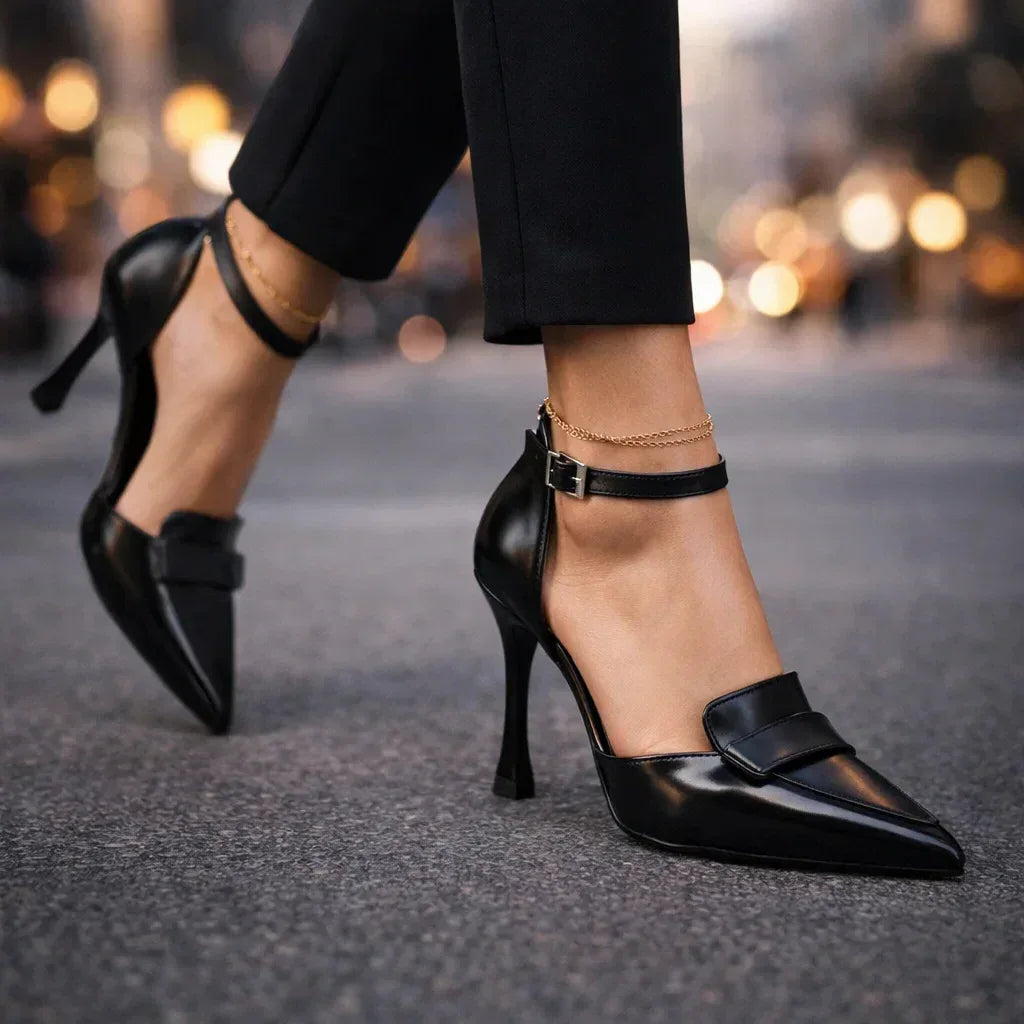 Ingeborg | Damen Spitze Absatzschuhe mit Knöchelriemen