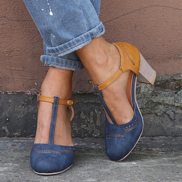 Minha – Schuhe Mit Klobigem Absatz Und T-Riemchen