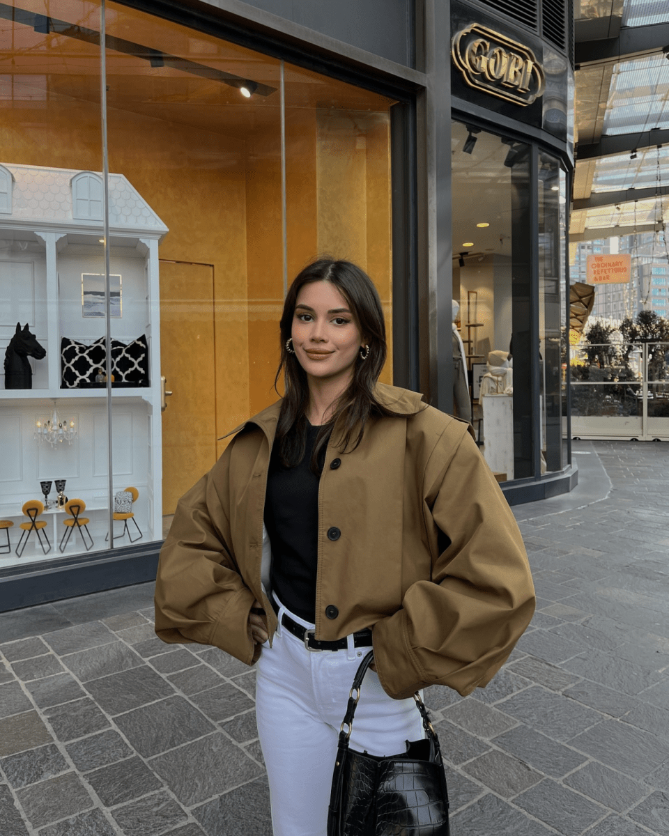 Kurze Jacke Stehkragen Oversize