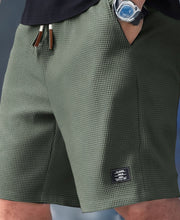 Grün