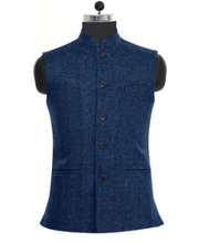 Navy Blau