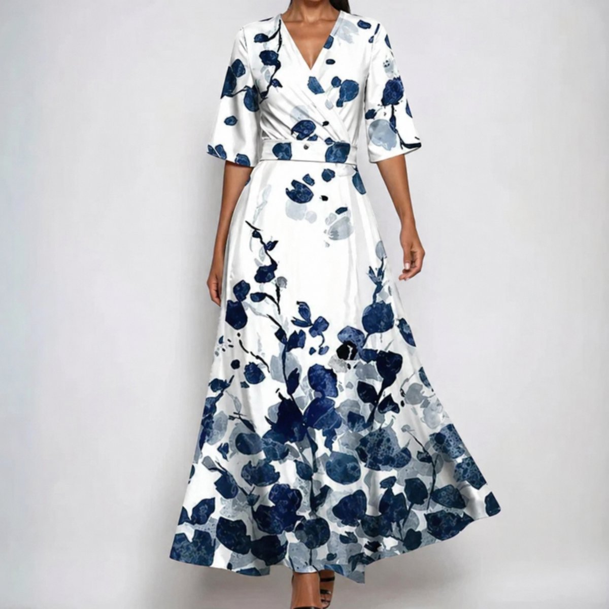 Katharina | Maxi Wickelkleid Satin Blumenmuster V-Ausschnitt Tailliert