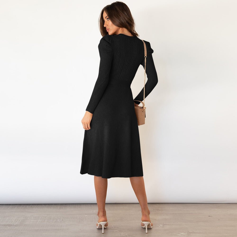 Nora – Feinstrick-Kleid mit Taillengürtel und Strukturmuster