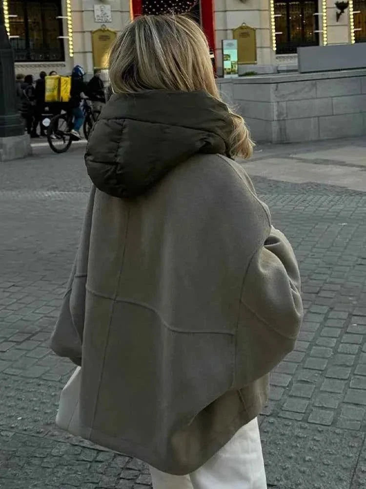 Oversize Steppjacke mit Kapuze
