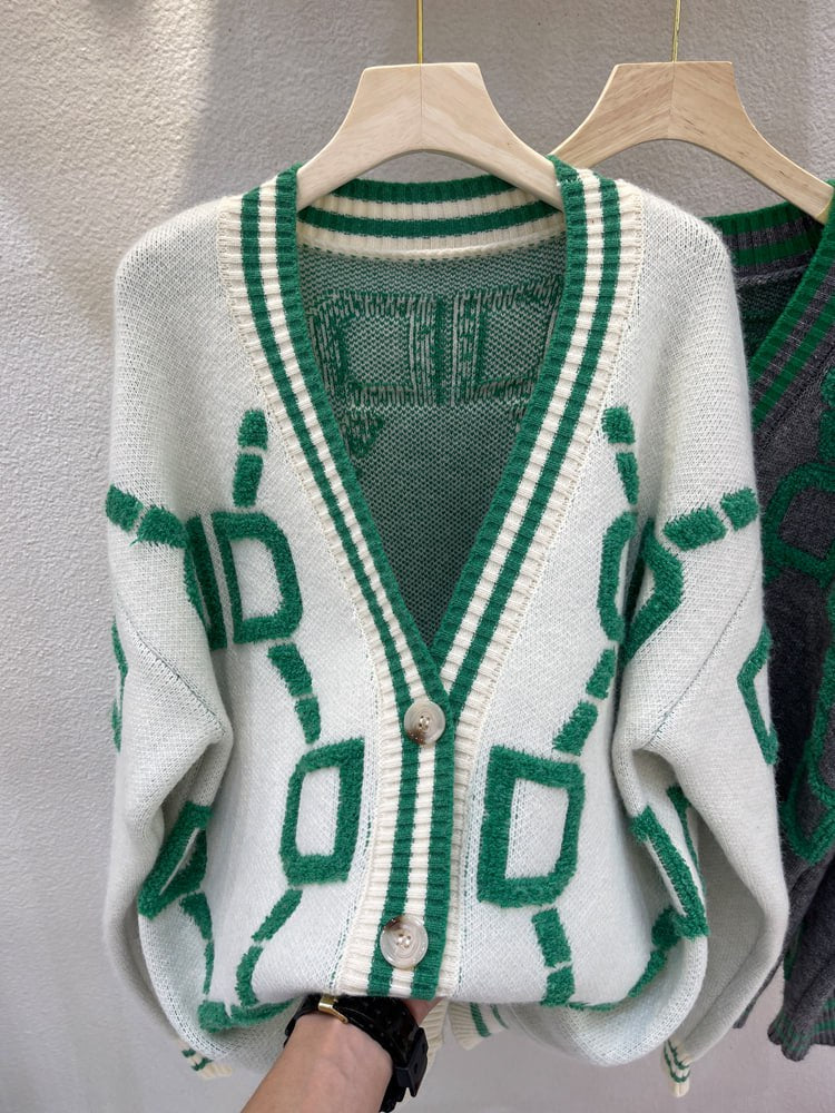Zélie – Stylischer Oversize Cardigan