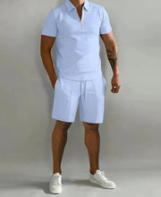 Hellblau