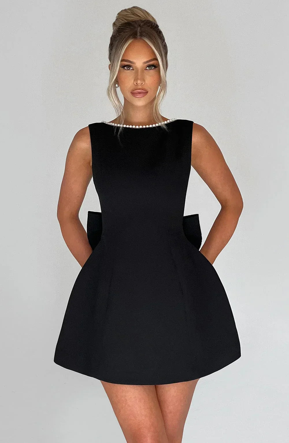 Sabrina | Damen Rosa Ärmelloses A-Linien Minikleid Perlenbesatz – Mini Perlen 2026