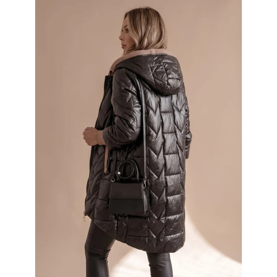 Solea | Winterjacke Damen mit Kapuze und Taschen an den Seiten
