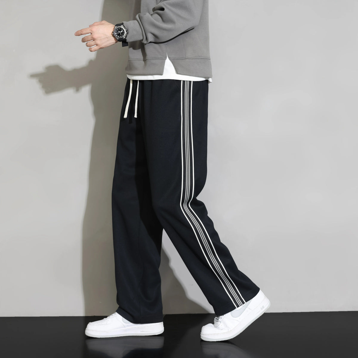 Carlo | Herren Jogginghose Nathan in klarer Silhouette