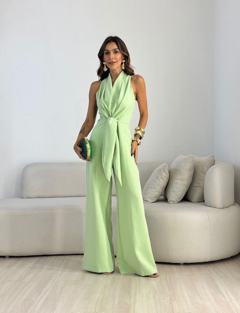 Kamwi - Eleganter Jumpsuit Mit Drapiertem Ausschnitt Und Weitem Bein