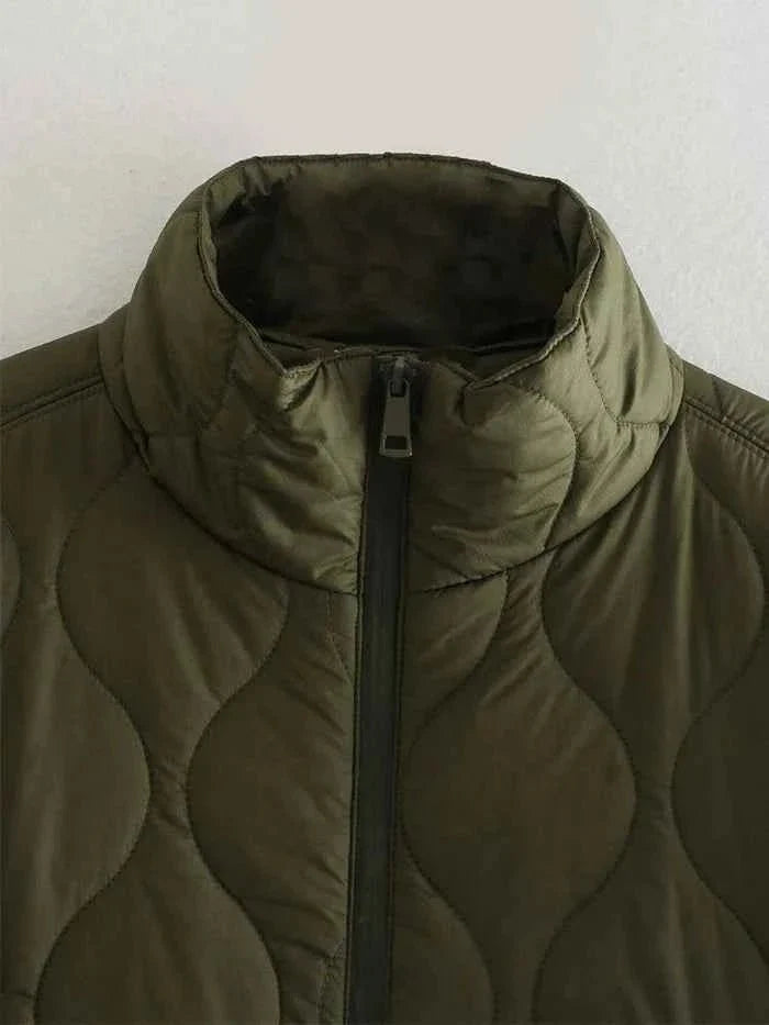 Oversized Steppjacke mit Stehkragen