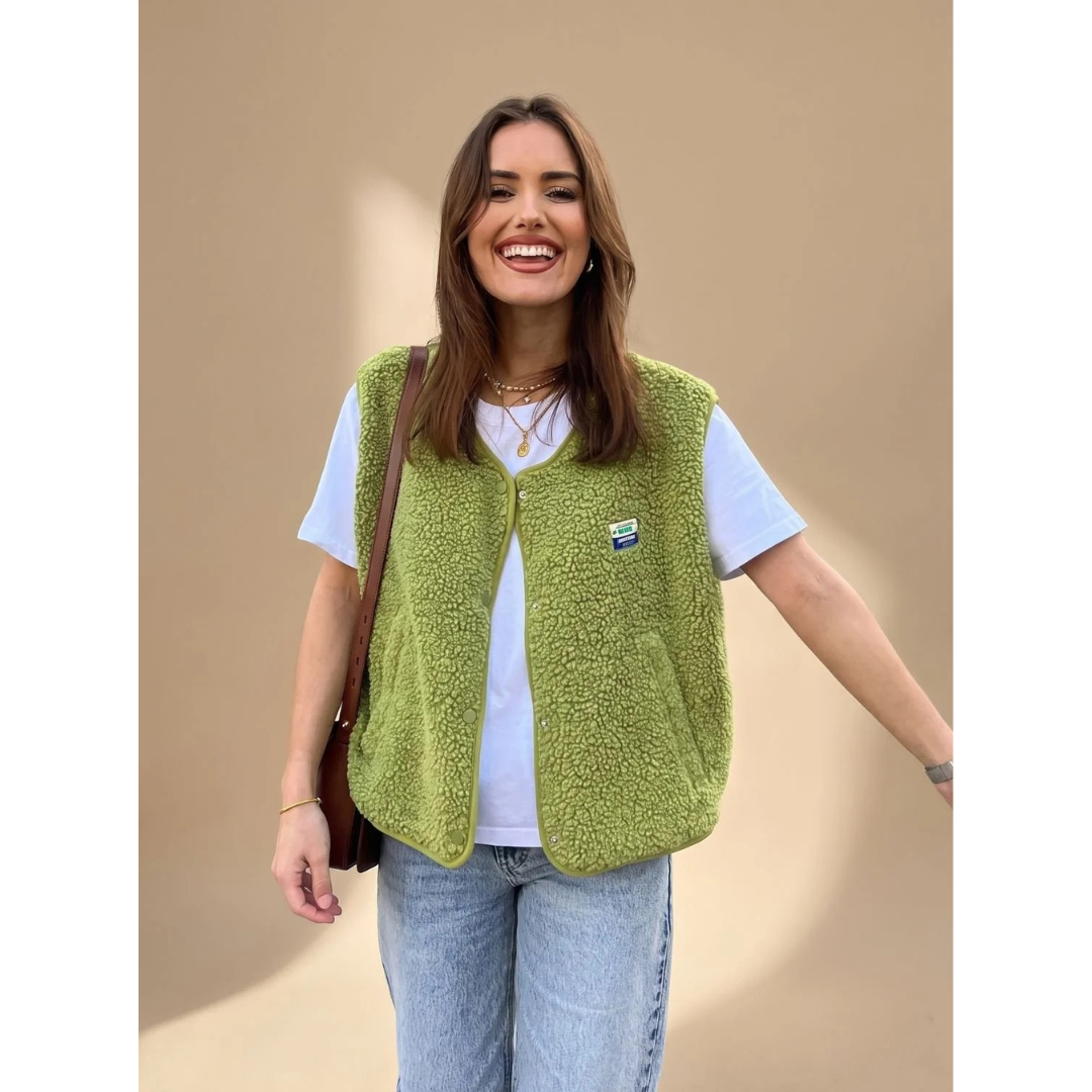 Wiebke | Damen Kuschelweste mit Knöpfen und Fleece Struktur